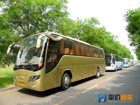 成都租大巴車